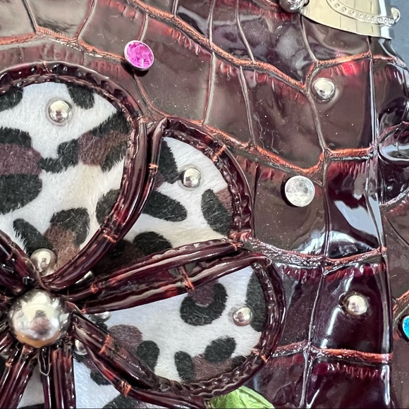 Brown Faux Croc Purse w/furry animal print trim, kiss lock, gems EUC - Picture 3 of 15